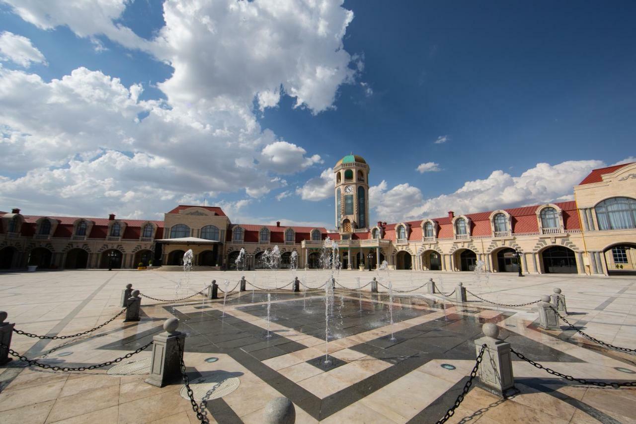 Saat Meydani Nakhchivan ภายนอก รูปภาพ